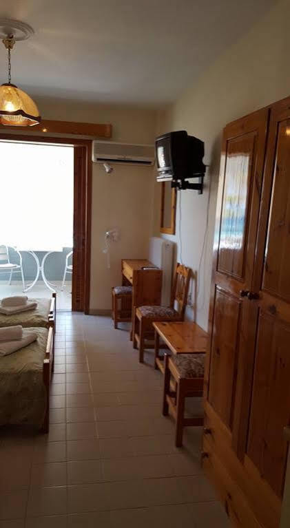 Angelo Apartments Toló Kültér fotó